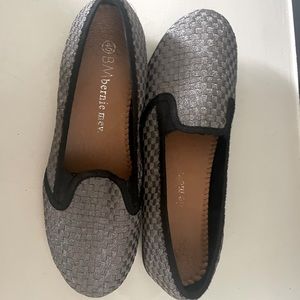 Grey/silver flats BM Bernie Mev